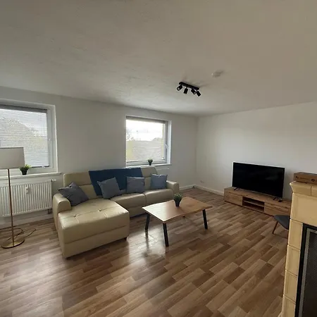 CityStay Bitterfeld B - Bahnhof und Goitzsche nah Apartment