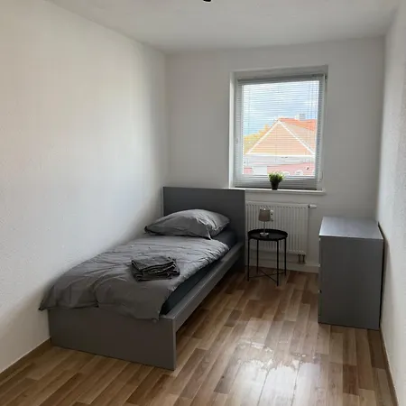 CityStay Bitterfeld B - Bahnhof und Goitzsche nah Apartment